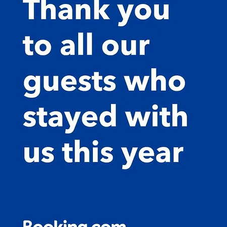 Waterfront Completely Refurbished Apartmán *